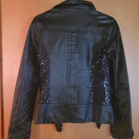 Jacket - Picture 2 of 2